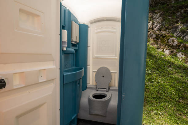 Best Portable bathroom rental  in Canadian, TX